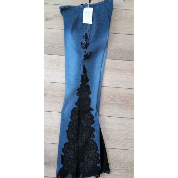 Basix II Jeans Cutout Black Lace Floral Bootcut Boho Size 8 NWT - Picture 4 of 8